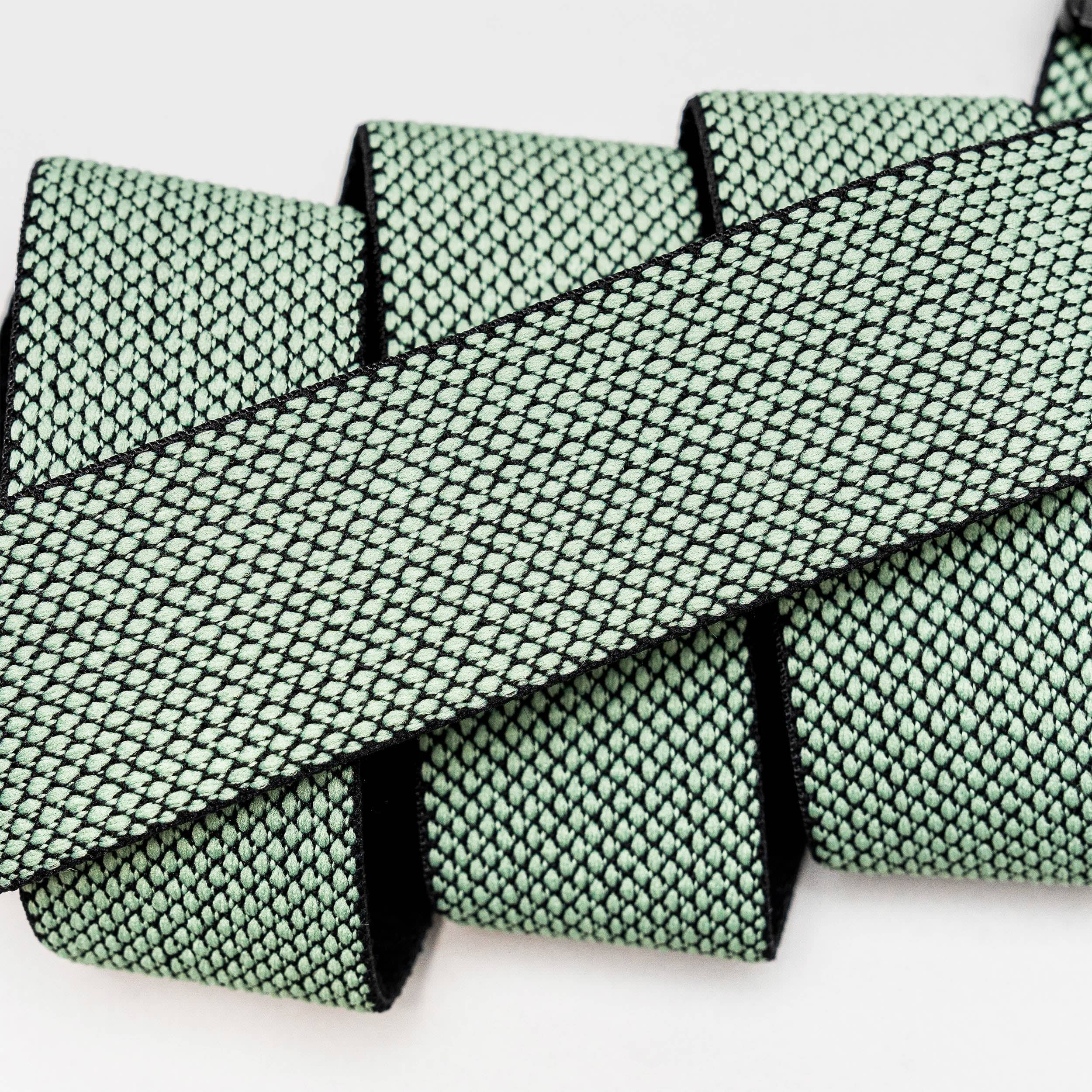 Carry - Image 4