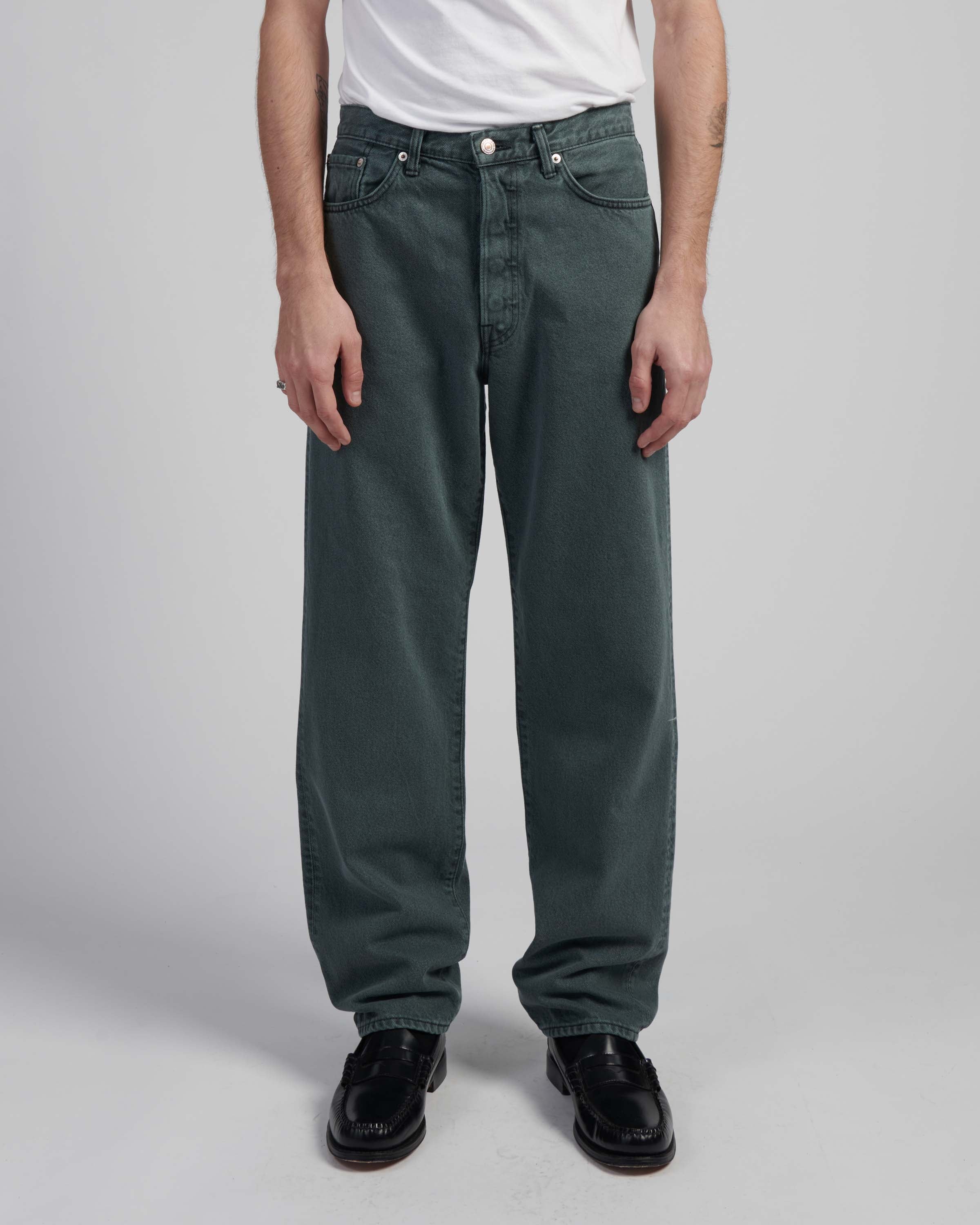 Loose Fit - Image 2