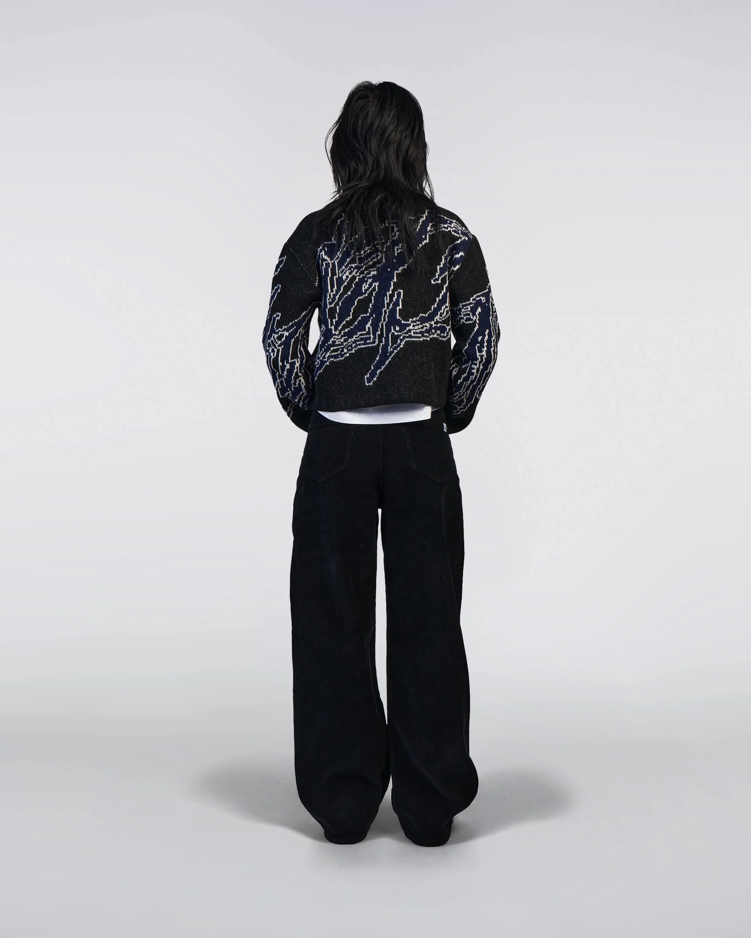 W Gill Sweater - Image 4