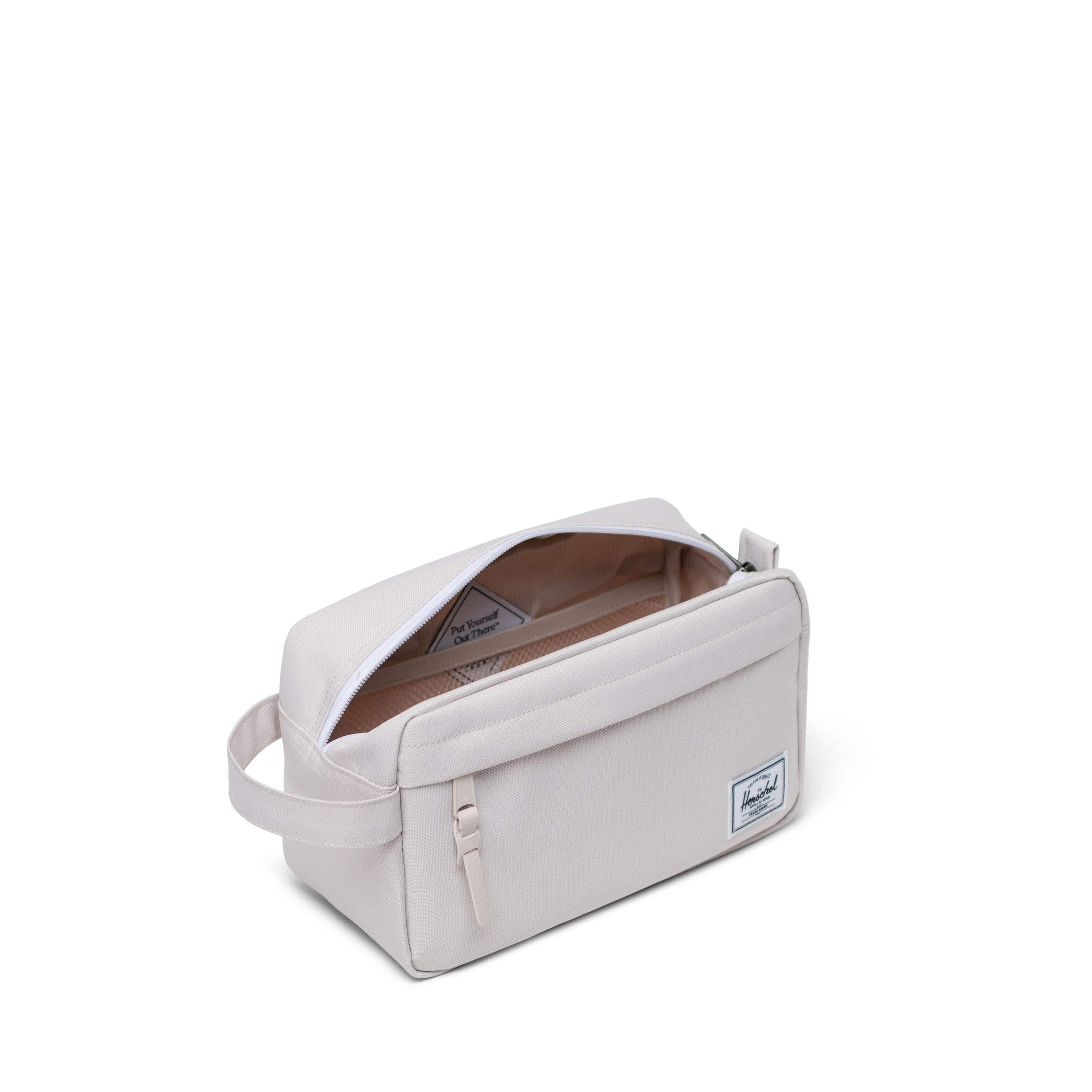 CHAPTER TRAVEL KIT - Image 3