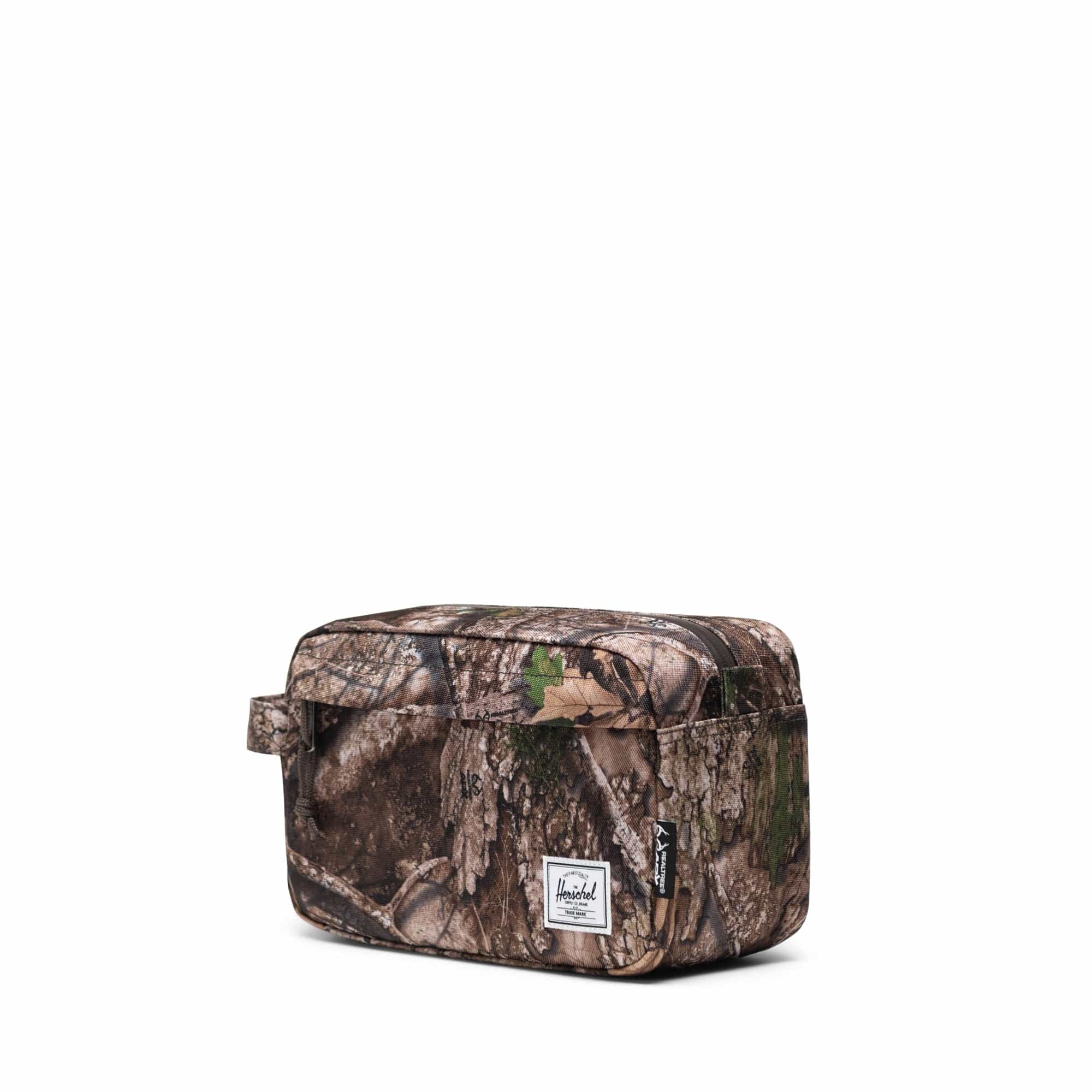 Realtree Chapter Travel Kit - Image 2
