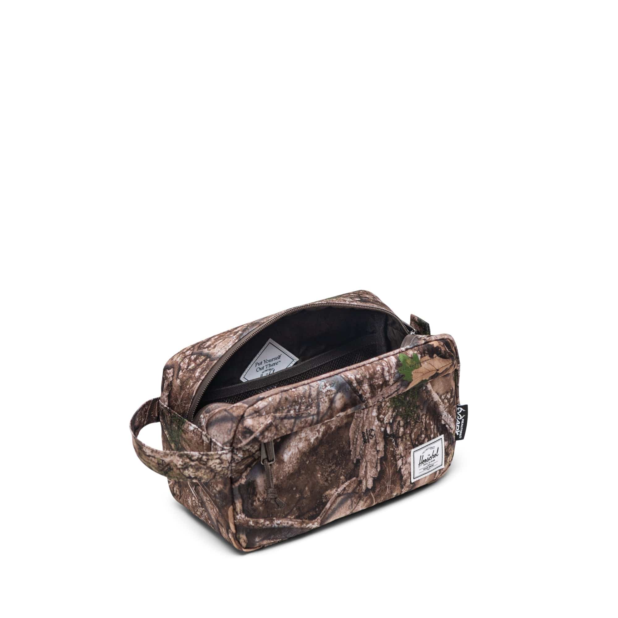 Realtree Chapter Travel Kit - Image 3