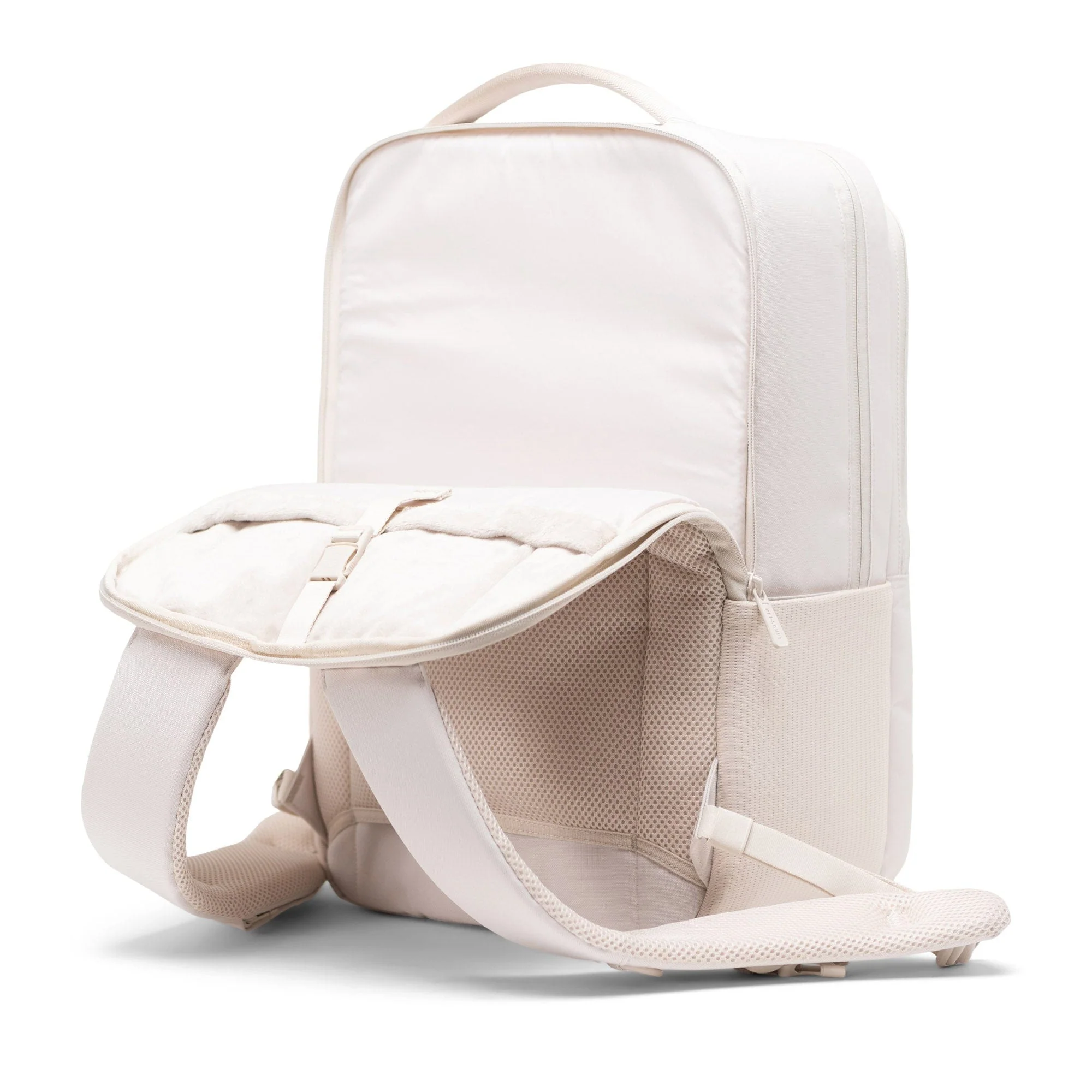 Kaslo Backpack Tech - Image 5