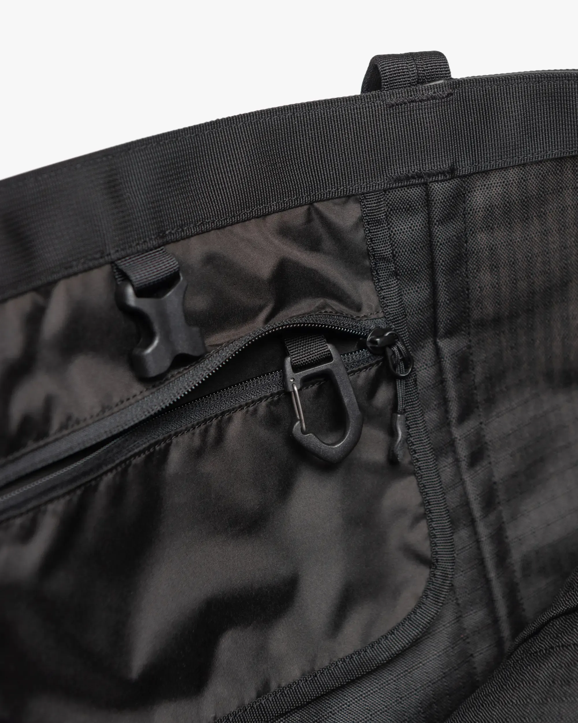 All Season Gear Tote 33 L - Image 4
