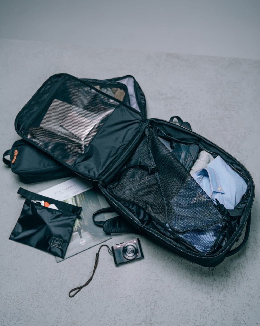 Kaslo Travel Backpack Tech - Image 2