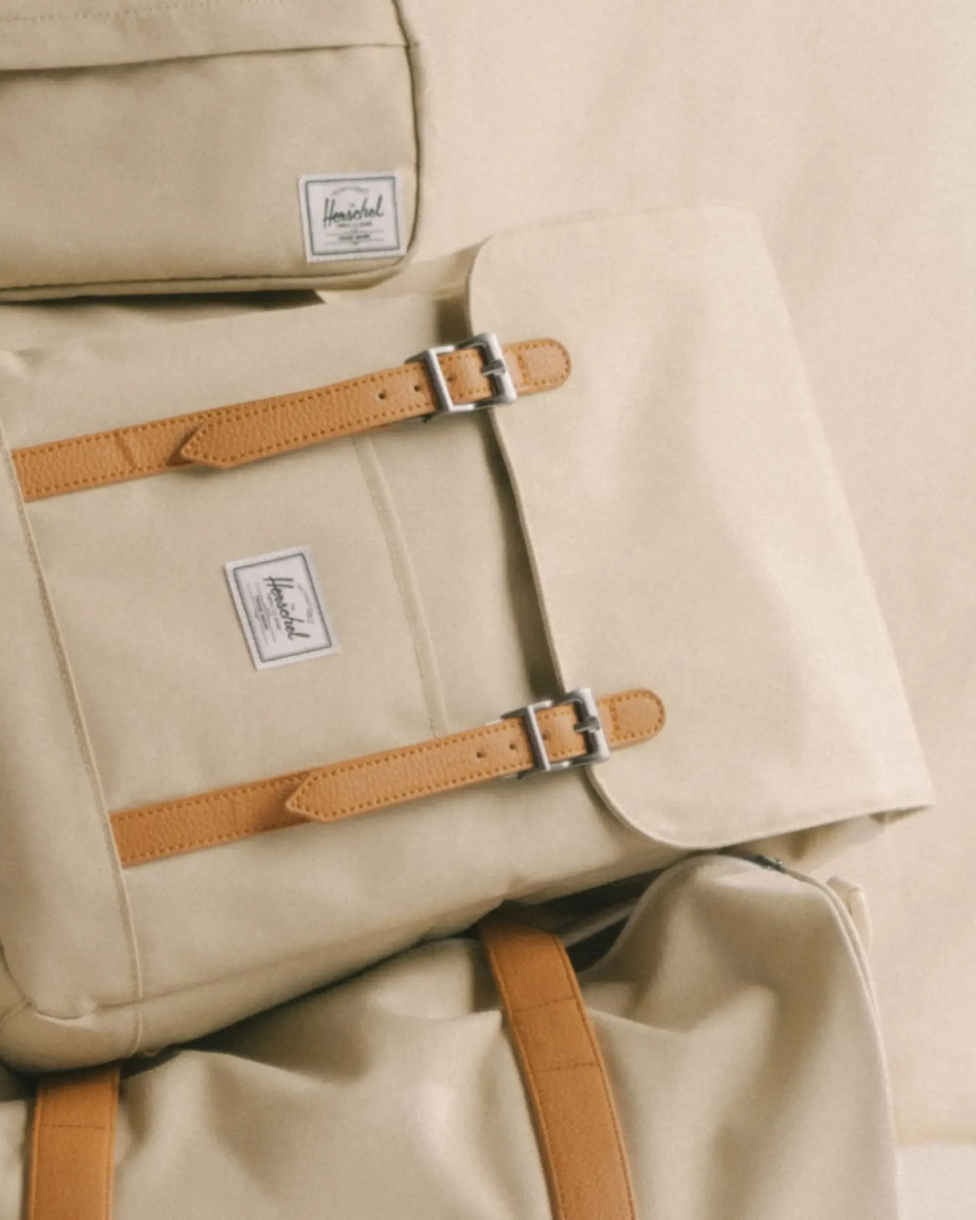 Herschel Retreat Small Backpack - Image 3