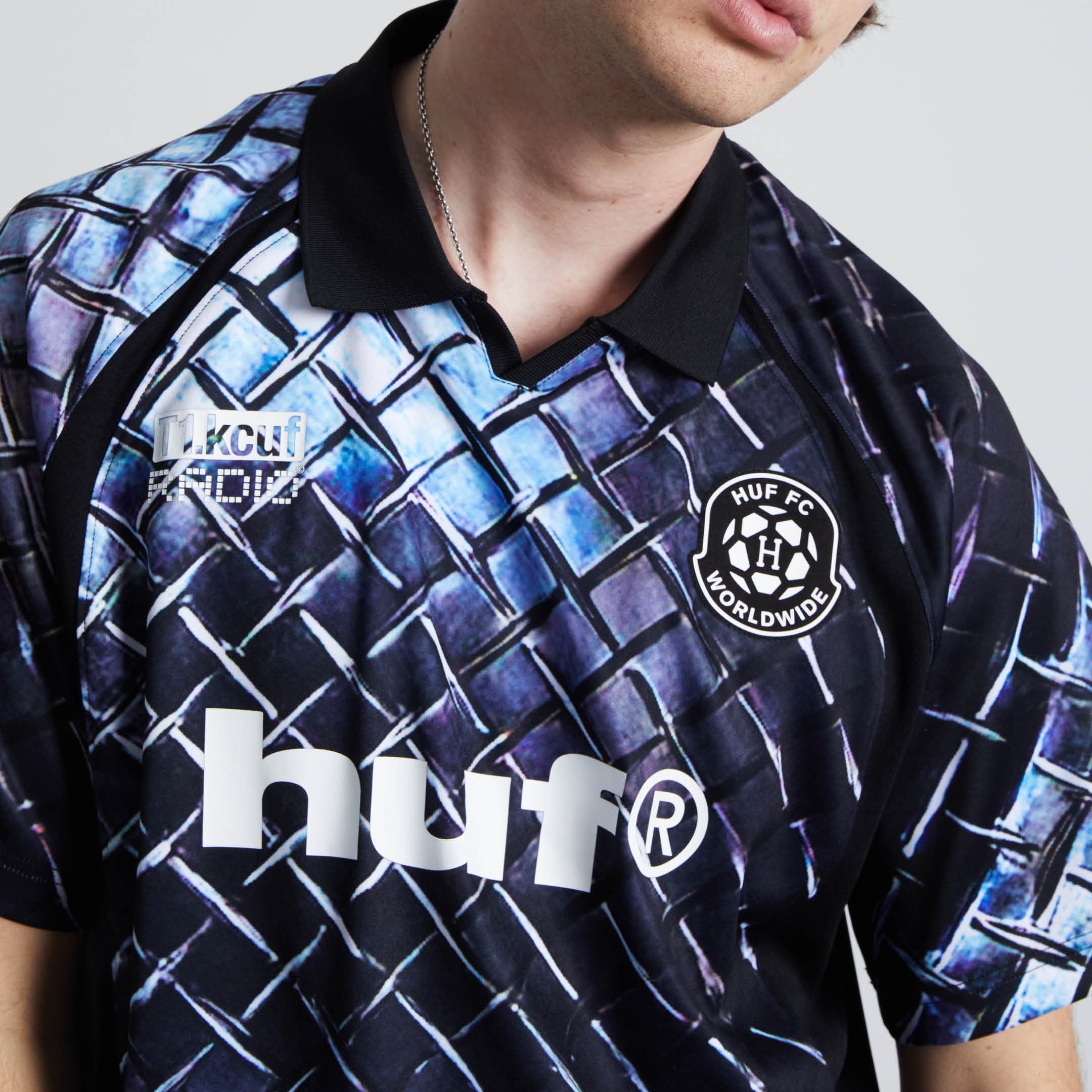 Diamond Plate Jersey - Image 12
