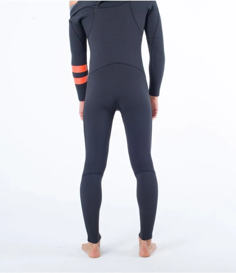 PLUS 5 3MM FULLSUIT - Image 10