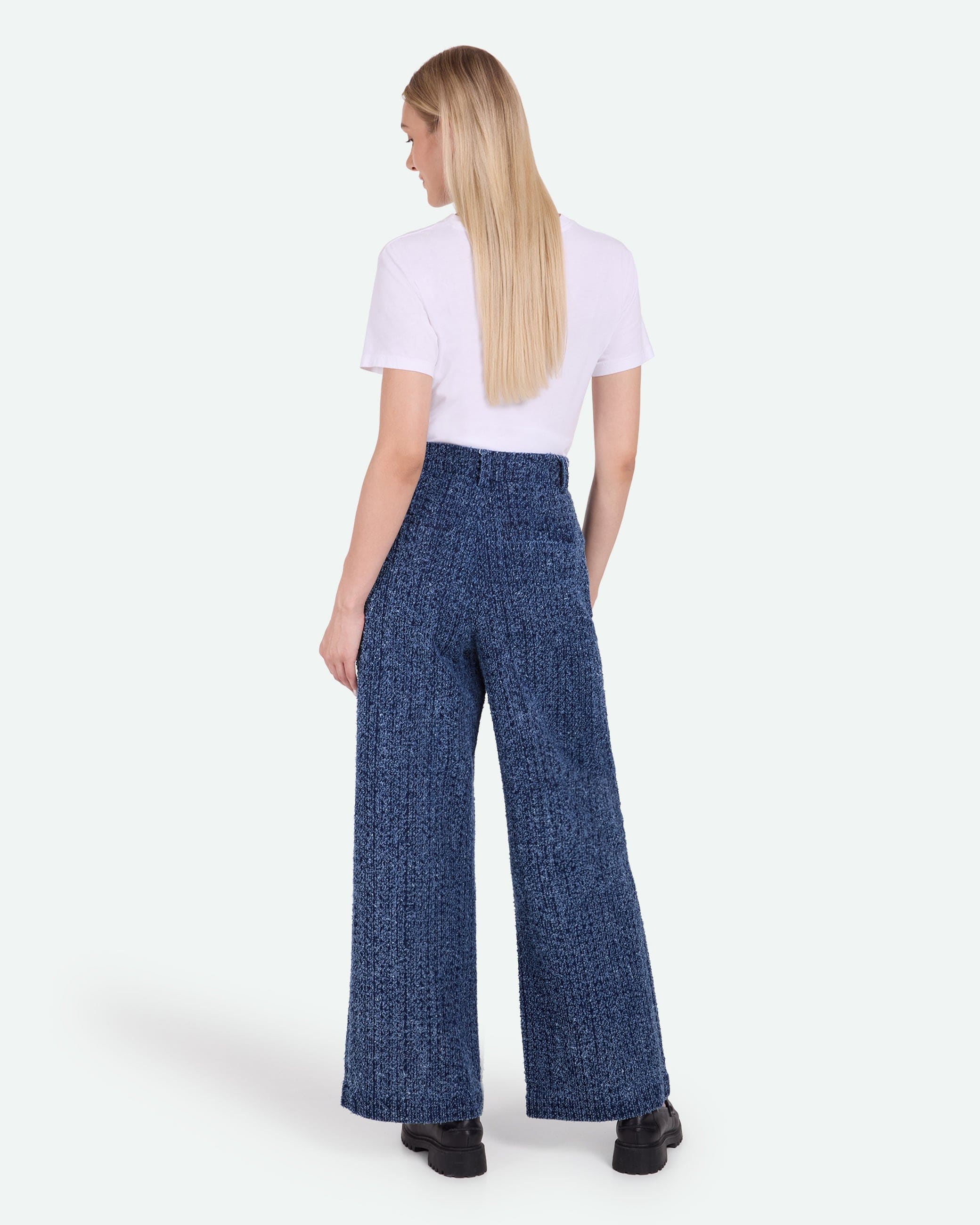 Lisas 3733 - Image 3