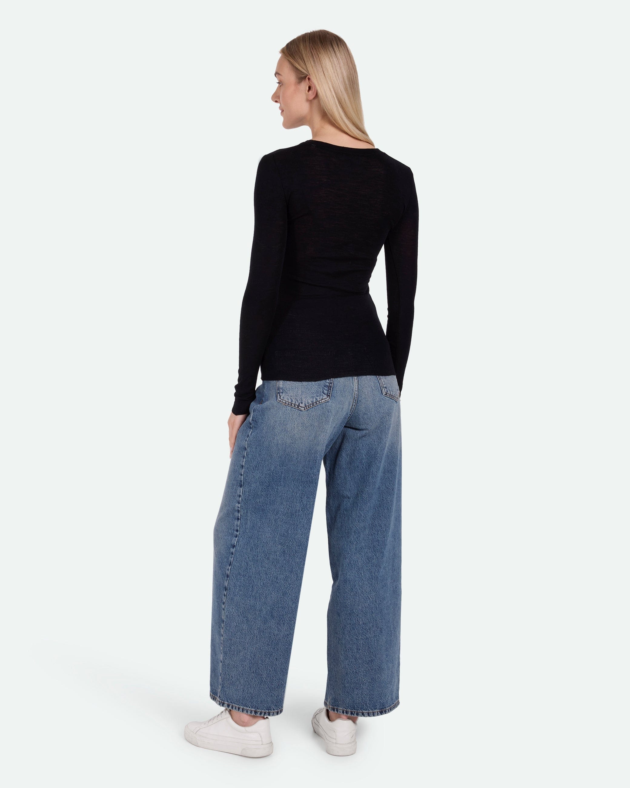 Natashas T Shirt 3736 - Image 2
