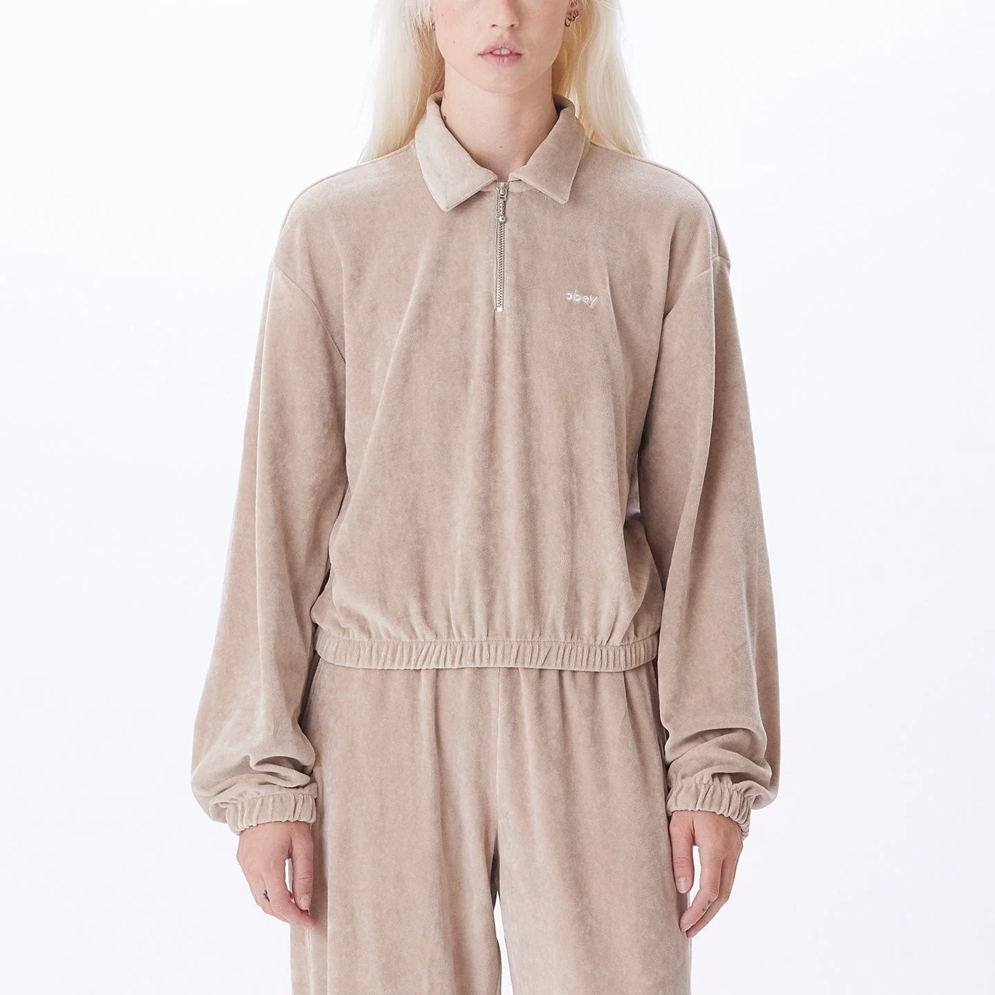 OBEY KARINA PULLOVER