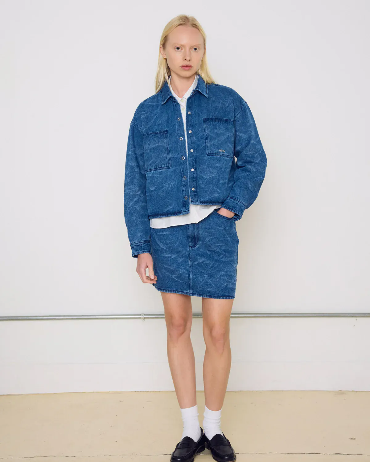 Trinity Wrinkle Denim Skirt - Image 2
