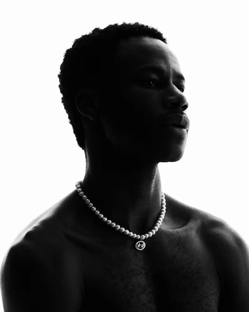 Icon Pearl Necklace - Image 2