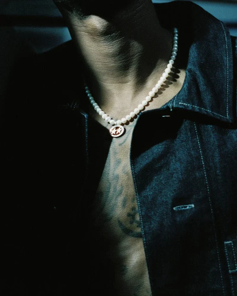 Icon Pearl Necklace - Image 4